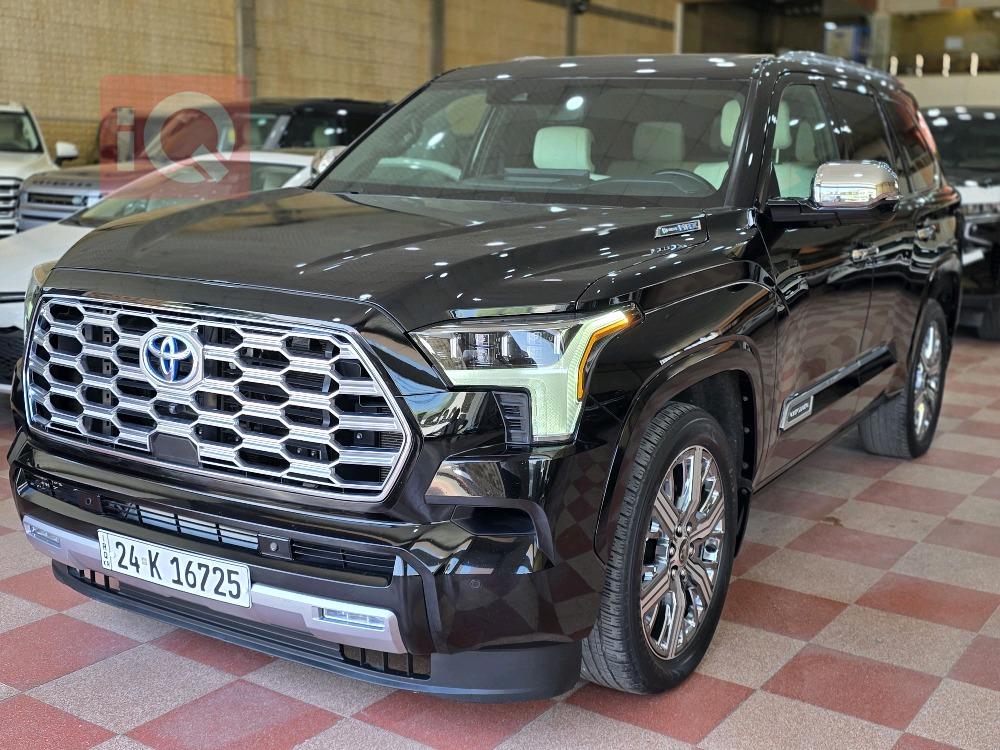 Toyota Sequoia